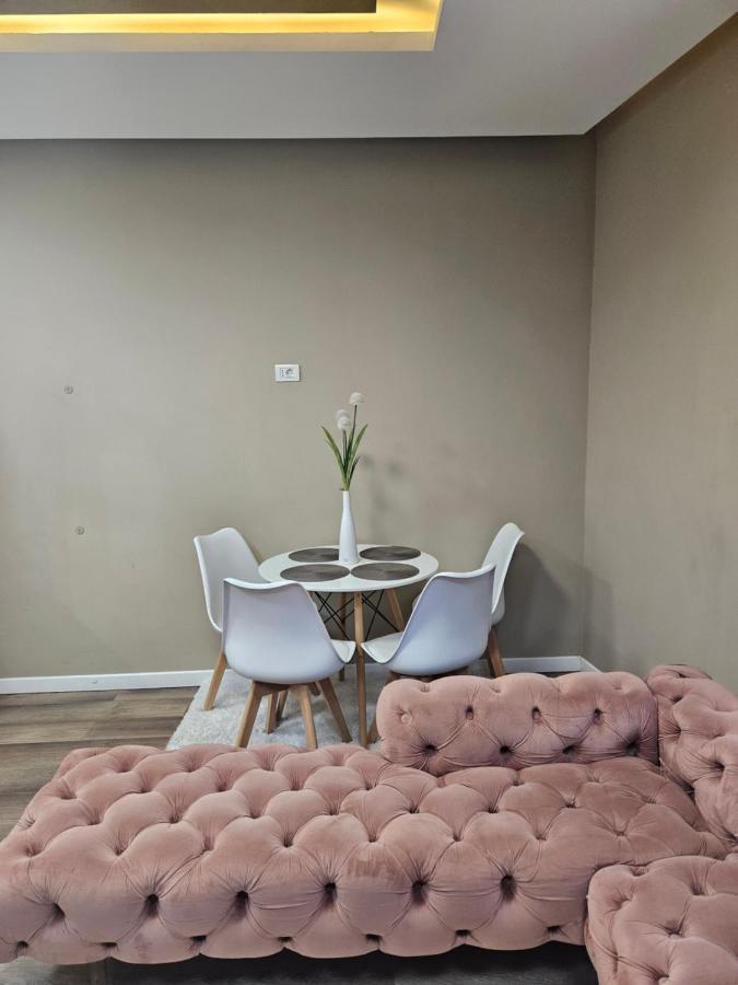 Laci Lak Premium * Oradea
